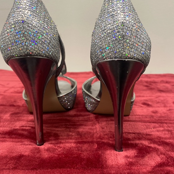 Enzo Angiolini silver shoes Eavances size 8 - Picture 7 of 11